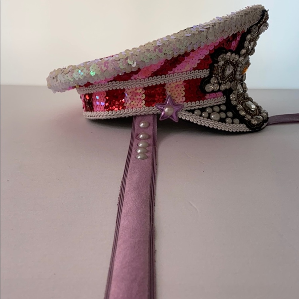 HAT - Picture 7 of 8